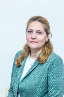 Попова Оксана Александровна